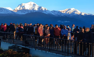 How difficult is  the Annapurna circuit  trek