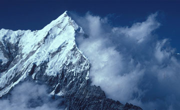 Mt. Langtang Lirung expedition