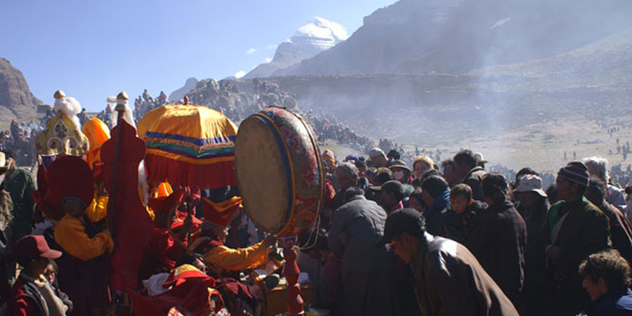 Tibet Saga Dawa festival tour